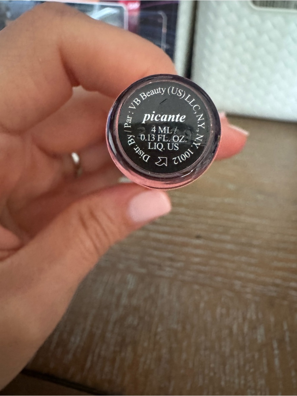 Victoria Beckham posh gloss- picante - Picture 2 of 2